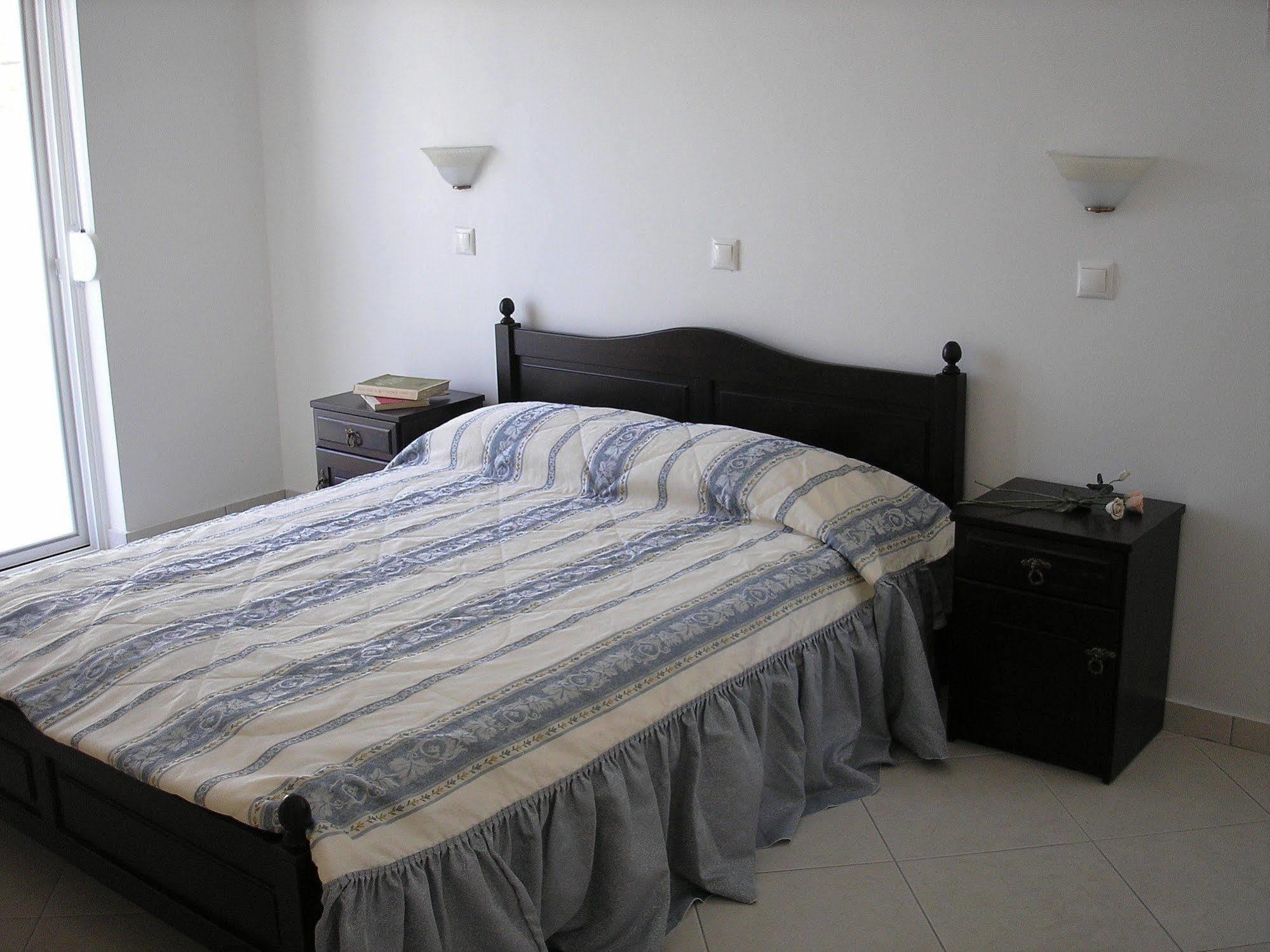 פליראקי Nephele Apartments מראה חיצוני תמונה