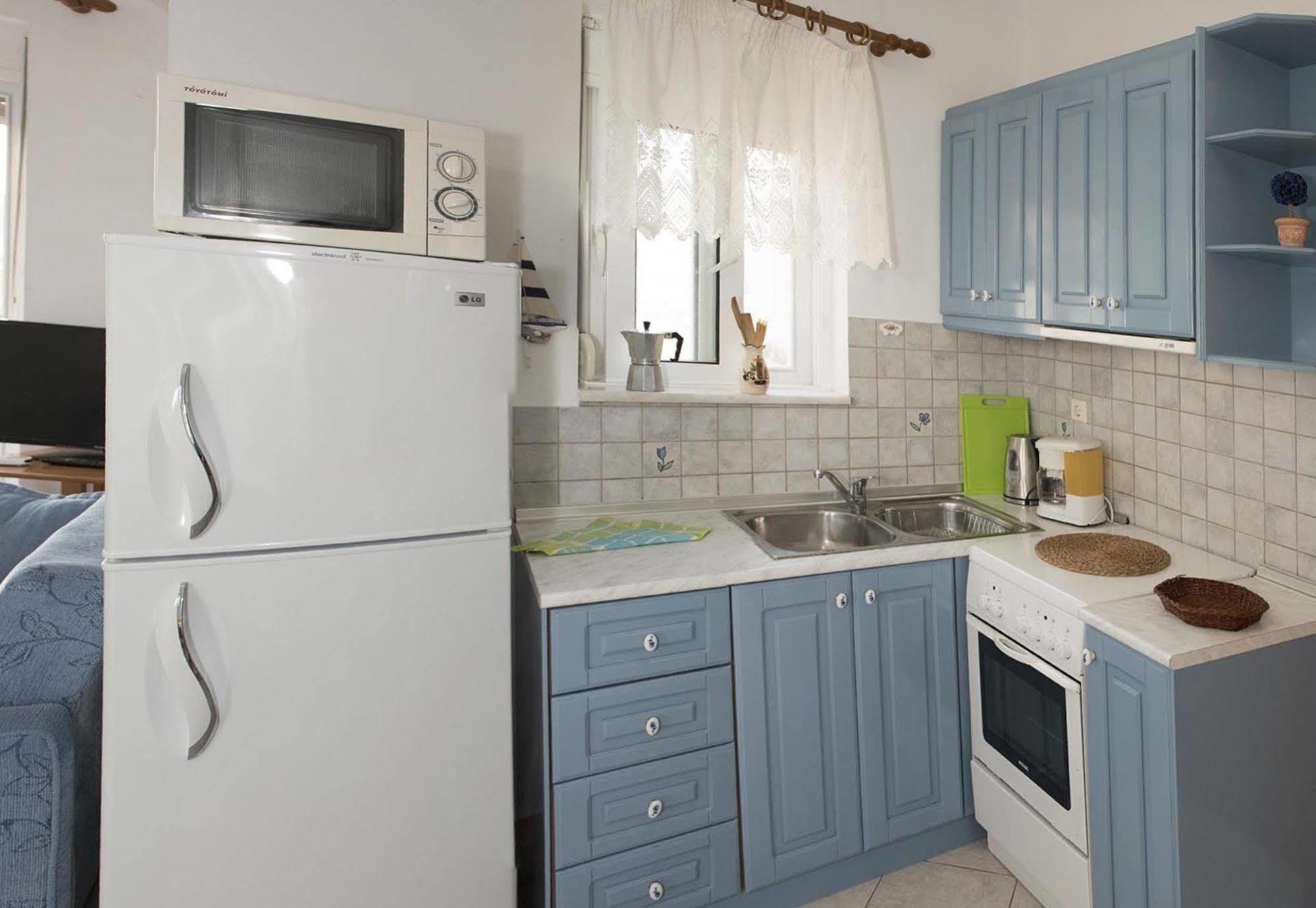 פליראקי Nephele Apartments מראה חיצוני תמונה